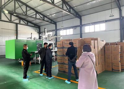 助企紓困 提質強企 崆峒區市場監管局精準幫扶新獲證企業，助推新材料技術落地生根